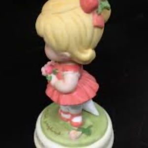 1987 AVON “Magic Slippers” Ballerina Figurine Joan Walsh Anglund Collection